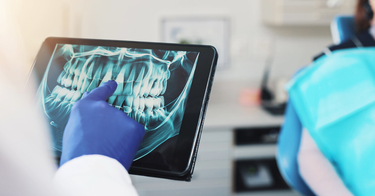 Dal dentista al laboratorio: così nascono le nuove cure